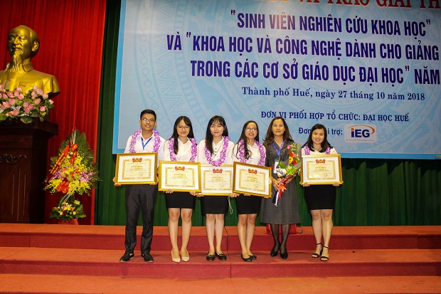 sinh-vien-hutech-dat-giai-nhat-nckh