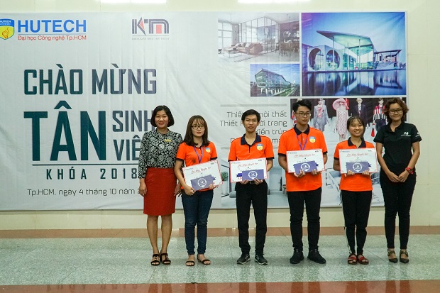 Rực rỡ “đại tiệc” thời trang chào đón Tân Tải app 13Win Khoa Kiến trúc - Mỹ thuật 90