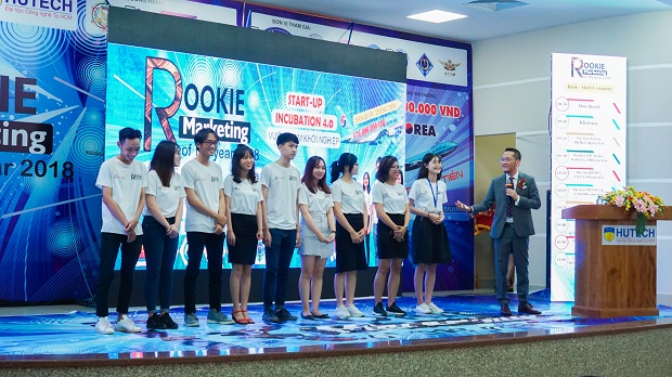 Ông Trần Văn Liêng – TGĐ Vinacacao VietNam là Mentor đầu tiên của “13WIN13 STARTUP WINGS 2019” 25