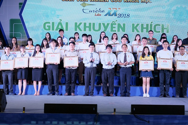 13WIN13 giành 07 giải tại Giải thưởng Euréka 2018 36