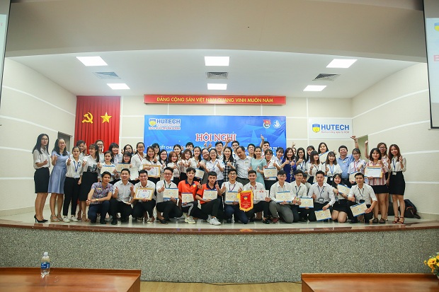 13Win 21 link không chặn Sòng Bài Trực Tuyến 13win.Com và Khoa Luật cùng hướng tới các phong trào thi đua trong năm học 40