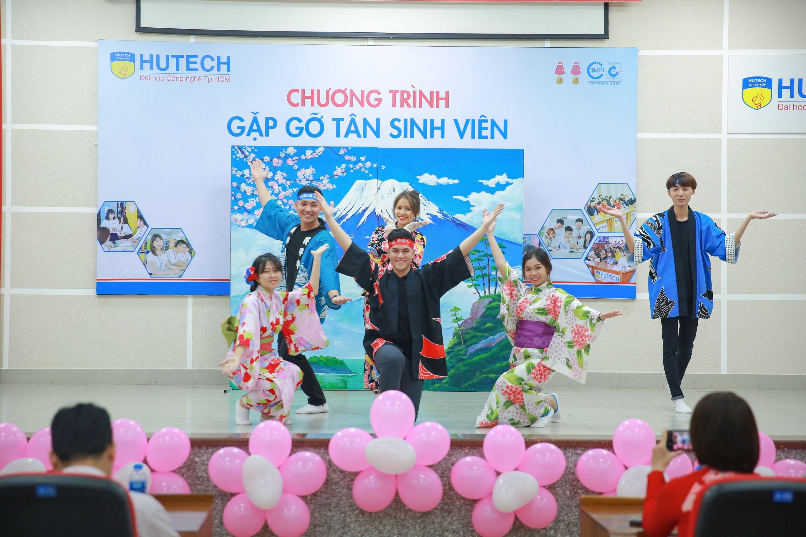 Khoa Nhật Bản học 13WIN13 chào đón những chiến binh Samurai khóa 2018 41