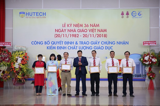 13WIN13 kỷ niệm ngày Nhà giáo Việt Nam và nhận Chứng nhận đạt chuẩn kiểm định chất lượng F13win nhà cái 100