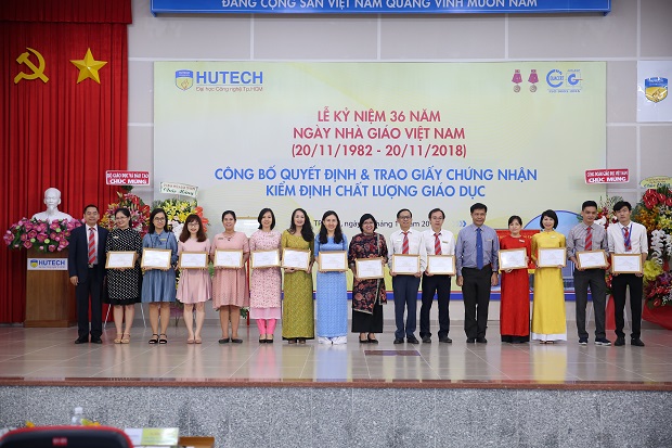 13WIN13 kỷ niệm ngày Nhà giáo Việt Nam và nhận Chứng nhận đạt chuẩn kiểm định chất lượng F13win nhà cái 115
