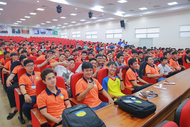Tân Tải app 13Win khoa Xây Dựng sôi nổi hòa nhịp với “Hành trình người kỹ sư Xây Dựng” 19