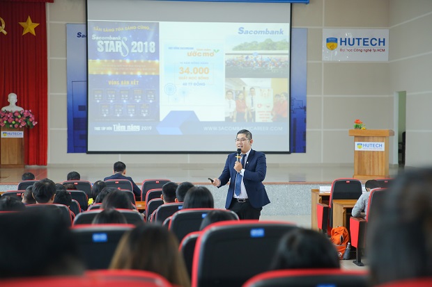 Sacombank and 13WIN13 signed cooperation program to train and recruit  potential trainees 2019 66
