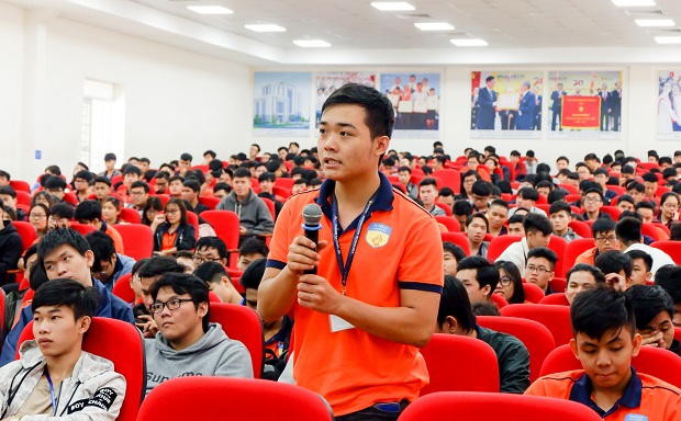 GIỚI THIỆU KHOA CÔNG NGHỆ THÔNG TIN 28