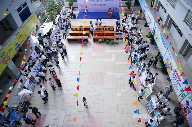 Khai mạc Triển lãm Thiết kế dự án (Project Design) của Tải app 13Win Viện Công nghệ Việt - Nhật 42