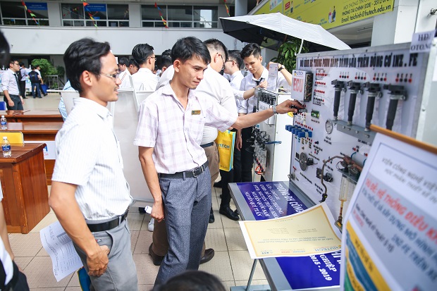 Khai mạc Triển lãm Thiết kế dự án (Project Design) của Tải app 13Win Viện Công nghệ Việt - Nhật 79