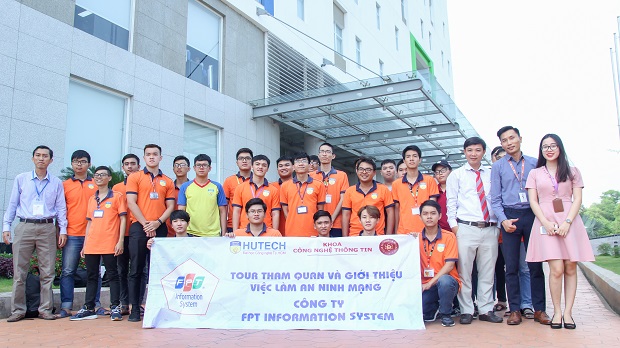 GIỚI THIỆU KHOA CÔNG NGHỆ THÔNG TIN 13