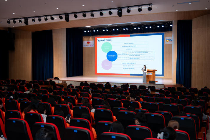 13Win 21 link không chặn Khoa Khoa học Xã hội và Quan hệ Công chúng trang bị tư duy xử lý khủng hoảng truyền thông trong kỷ nguyên số 46