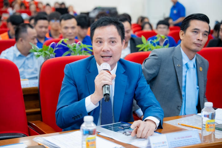 “Cụt yêu đời” Nguyễn Ngọc Nhứt trở thành tân Quán quân 13WIN13 Startup Wings 2024 135