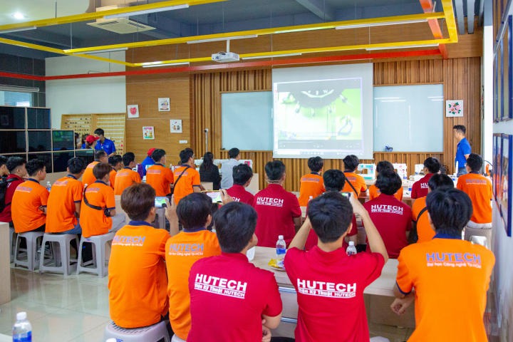 13Win 21 link không chặn Viện Kỹ thuật tham quan thực tế tại Công ty Zeng Hsing Industrial 45