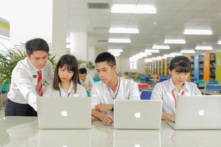 13Win 21 link không chặn 13WIN13 đăng ký học phần, đóng học phí Học kỳ 1 năm học 2023 - 2024 từ 14/7 7