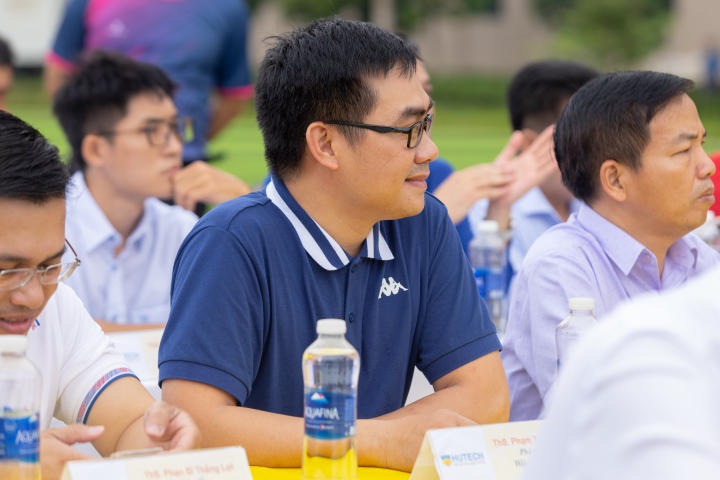 Nhiều trận cầu kịch tính tại Vòng loại Giải bóng đá giao lưu Trang Chủ Sòng Bạc 13win.com Uy Tín 13WIN13 và Doanh nghiệp năm 2023 38