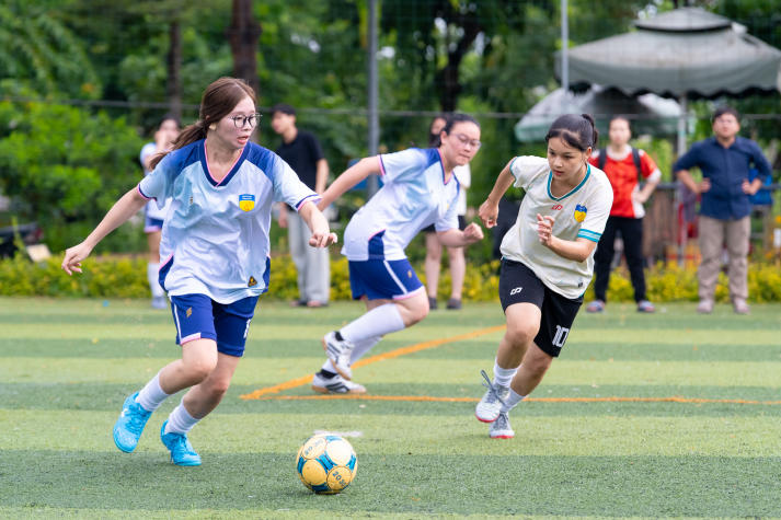 [13WIN13 Games 2026] Lộ diện ngôi vương Bóng đá nam, nữ sau loạt trận Chung kết kịch tính 86