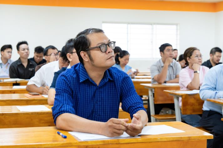 13WIN13 nâng cao nghiệp vụ coi thi, đảm bảo chất lượng tổ chức kỳ thi học kỳ năm học 2025-2026 19