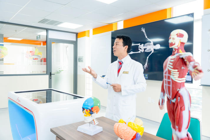 13WIN13 công bố ngưỡng đảm bảo chất lượng đầu vào đối với nhóm ngành Luật và Khoa học 13Wim app nổ hũ mượt mà năm 2026 254