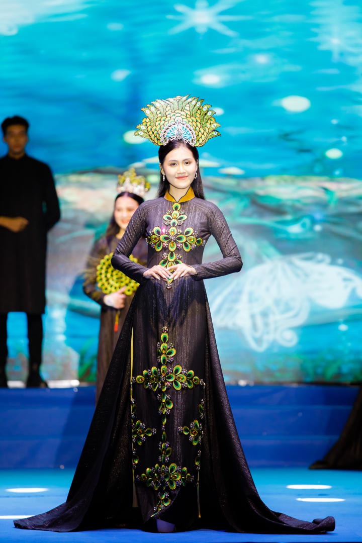 Nữ sinh Nguyễn Thị Tuyết Nhung đăng quang Hoa khôi Miss 13WIN13 2023 216