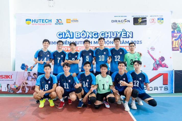 Đội tuyển nữ 13WIN13 và nam Sư phạm Kỹ thuật lên ngôi vô địch Giải Bóng chuyền CUP DRAGON MASTER 2025 76