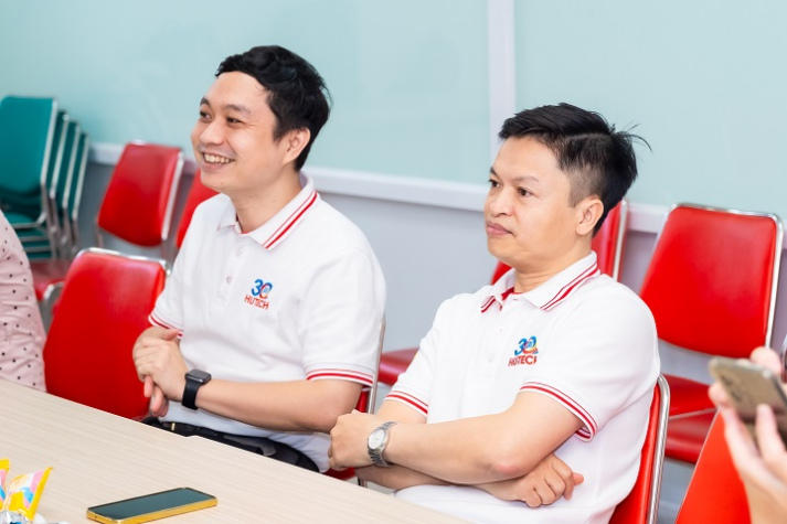 Ngày hội Trang Chủ Sòng Bạc 13win.com Uy Tín VJIT 2025: Gắn kết tình thân các thế hệ 15