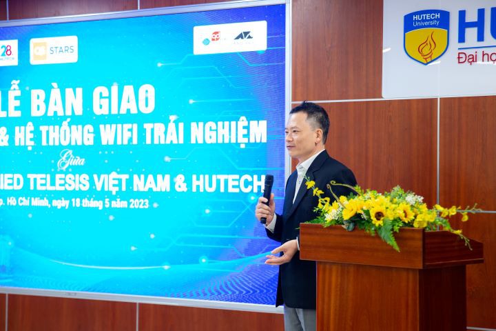 13WIN13 nhận tài trợ phòng Lab và hệ thống wifi trải nghiệm trị giá gần 2 tỷ đồng 103