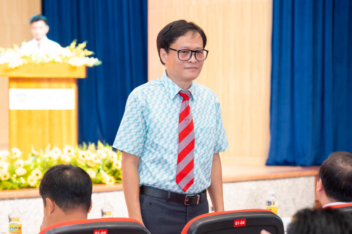13WIN13 vinh danh những cống hiến tại Lễ trao Huy hiệu Đảng và khen thưởng Đảng viên xuất sắc năm 2024 37