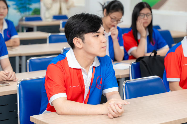Khoa Nhật Bản học tăng cường kết nối Trang Chủ 13Win.com Chính Thức Tặng 88k, mở rộng cơ hội cho Tải app 13Win 94