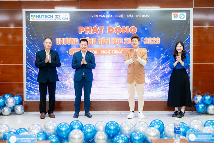 Viện Văn hóa - Nghệ thuật - Thể thao tôn vinh thành tích và khởi động phong trào Tải app 13Win cho năm học mới 43