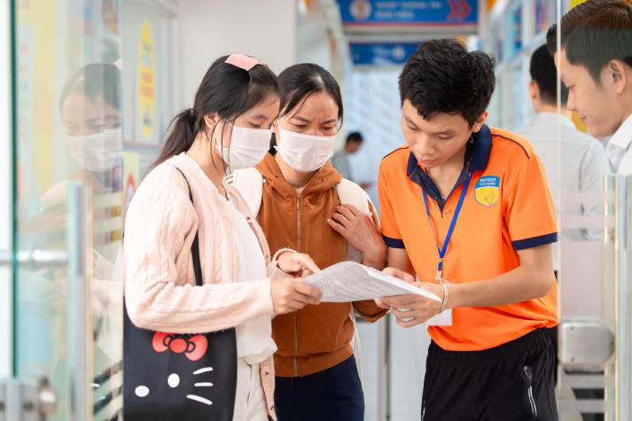Ấn tượng ngày nhập học: 13WIN13 chào đón tân Tải app 13Win bằng sự chuyên nghiệp và nhiệt tình 51