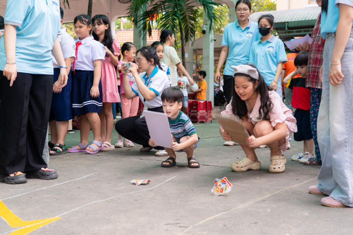 “Trung thu yêu thương 2025”: 13Win 21 link không chặn 13WIN13 kết nối trái tim, sẻ chia niềm vui cùng trẻ em Bình Thạnh 31