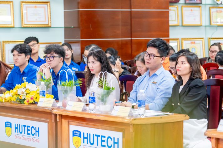 Đoàn viên thời đại số: 13Win 21 link không chặn Sòng Bài Trực Tuyến 13win.Com tỏa sáng trong hành trình truyền cảm hứng 53
