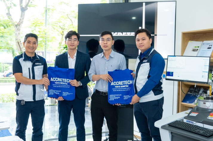 Tham quan Accretech Việt Nam, Tải app 13Win Kỹ thuật cơ khí khám phá máy móc hiện đại 14
