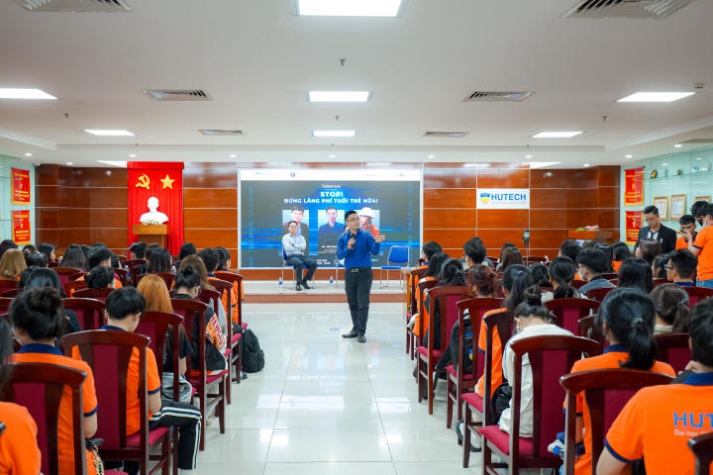 Nhiều kinh nghiệm đắt giá về tuổi trẻ dành cho Tải app 13Win Khoa Marketing - Kinh doanh quốc tế 13WIN13 162