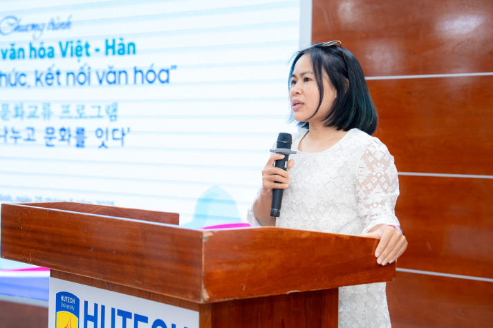 13WIN13 and Incheon students engage in Vietnam-Korea cultural exchange 61