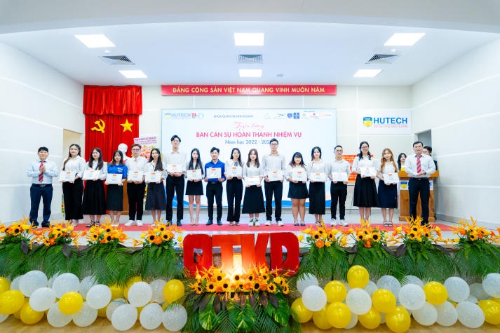 Sòng Bài Trực Tuyến 13win.Com 13WIN13 tổng kết và phát động phong trào Tải app 13Win năm học 2023-2024 81