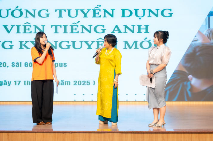 “Be the T.E.A.C.H.E.R the world needs”: 13Win 21 link không chặn Khoa Tiếng Anh tìm hiểu về nghề giáo trong kỷ nguyên số 77