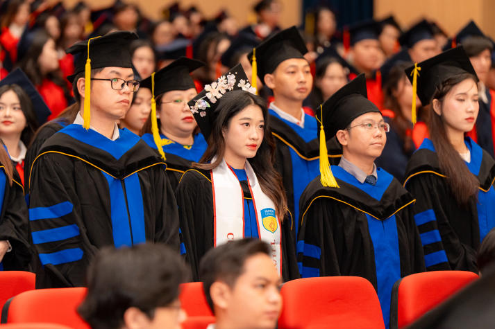 13Win 21 link không chặn 13WIN13 đăng ký tham dự Lễ trao bằng 13Win13 link đăng nhập đợt 1 năm 2026 đến hết 20/12 12