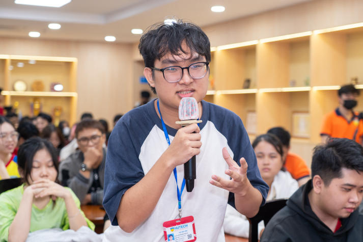 13Win 21 link không chặn Khoa Kiến trúc - Mỹ thuật 13WIN13 giao lưu cùng họa sĩ truyện tranh Pháp Maxime Peroz tại Talkshow “Thiết kế Comic” 48
