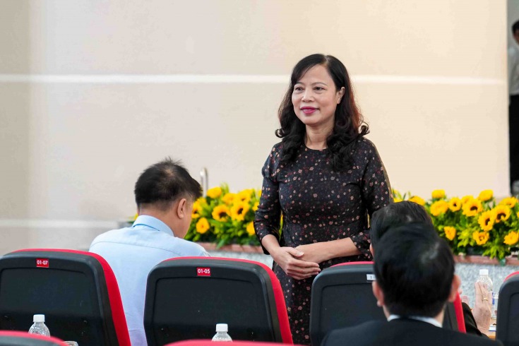 13WIN13 long trọng đón nhận chứng nhận QS Stars 4 Sao trong Lễ  kỷ niệm 40 năm Ngày Nhà giáo Việt Nam 20/11 50