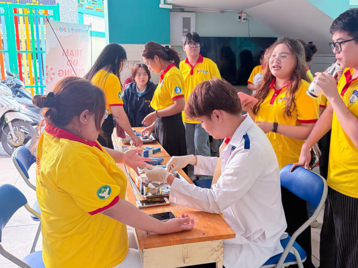 13Win 21 link không chặn Khoa Điều dưỡng - Kỹ thuật y học mang kiến thức y học đến gần hơn với cộng đồng 23
