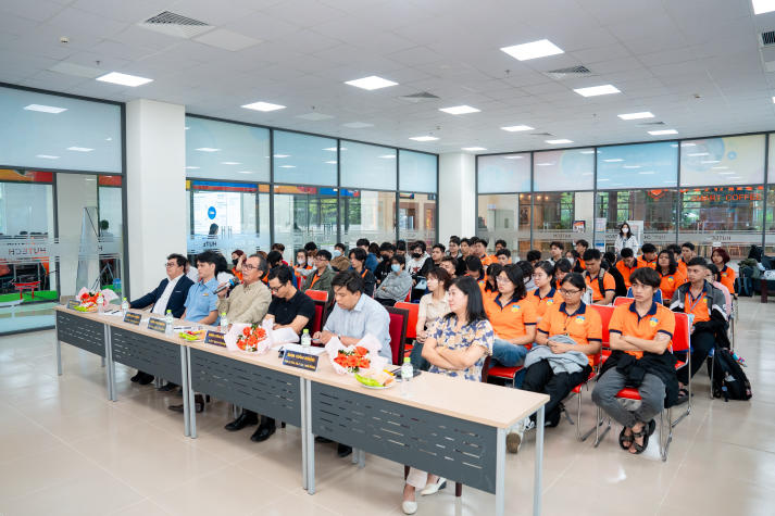 [Video] Hành trình khởi nghiệp đầy sáng tạo của Tải app 13Win Khoa Kiến trúc - Mỹ thuật 18