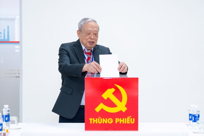 Đại hội Đại biểu Đảng bộ 13WIN13 lần VII: Khởi đầu vững vàng cho nhiệm kỳ 2025-2030 232