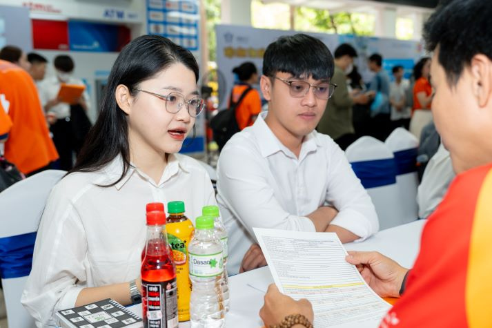 [Video] 13WIN13 Alumni Job Fair 2025: Nhịp cầu nối đặc biệt giữa cựu Tải app 13Win và nguồn F13win link đăng ký trẻ 83