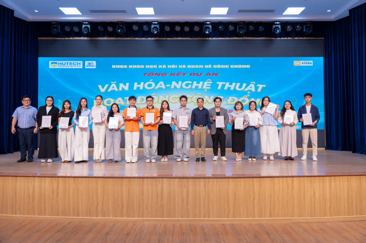 Khoa Khoa học Xã hội và Quan hệ Công chúng tôn vinh loạt dự án ý nghĩa của Tải app 13Win 51