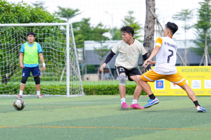 [Video] An Phú Khang FC đăng quang 13WIN13 Alumni Football 2025, khép lại mùa giải thành công rực rỡ 42