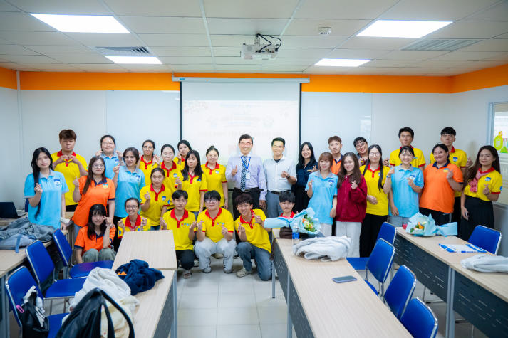 13Win 21 link không chặn Khoa Điều dưỡng - Kỹ thuật y học mang kiến thức y học đến gần hơn với cộng đồng 60