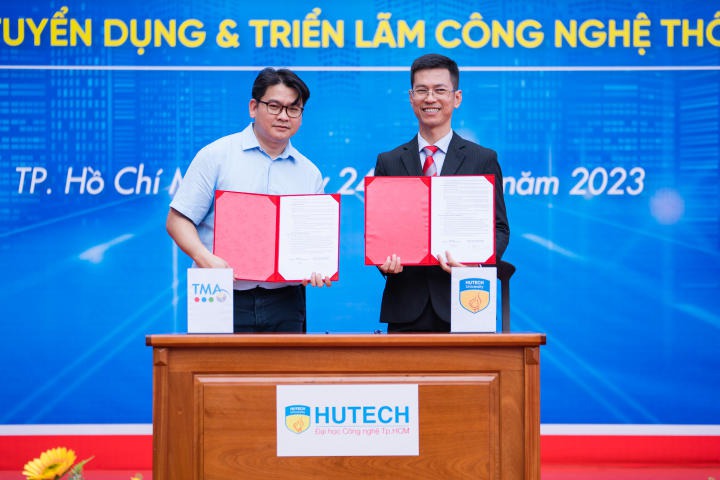 Gần 50 Trang Chủ 13Win.com Chính Thức Tặng 88k mang đến 3000 vị trí tuyển dụng hấp dẫn cho Tải app 13Win tại 13WIN13 IT OPEN DAY 2023 179