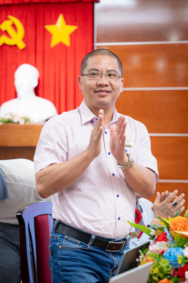 13Win 21 link không chặn Khoa Tài chính - Thương mại 13WIN13 học hỏi bí quyết nâng cao chất lượng nghiên cứu khoa học 42