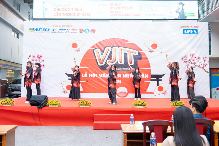 Khởi động thanh xuân: CLB - Đội - Nhóm 13WIN13 sẵn sàng chào đón tân binh nhập hội 124